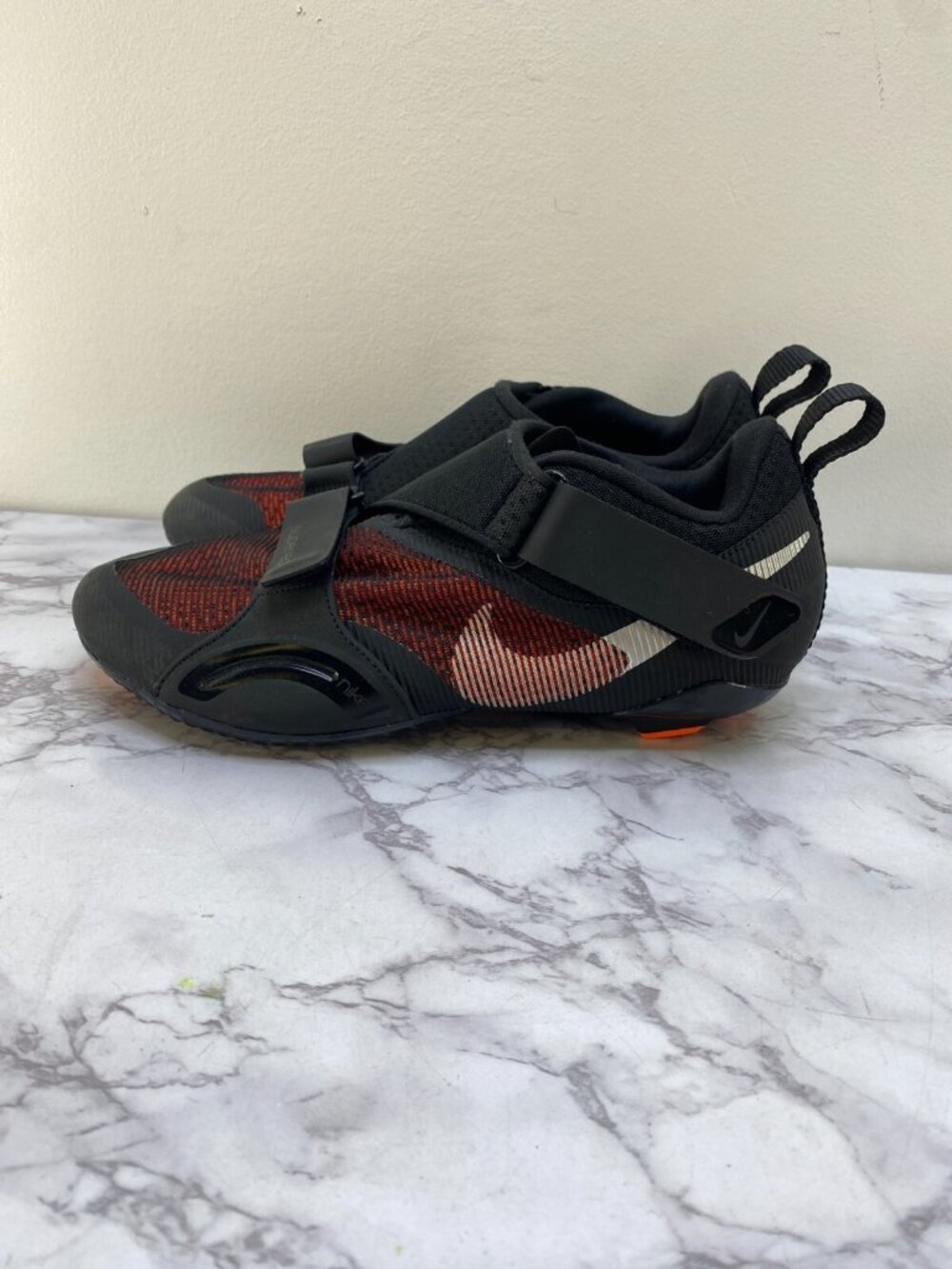 Nike Women's SuperRep Cycle Shoe Black & Red Sz 8